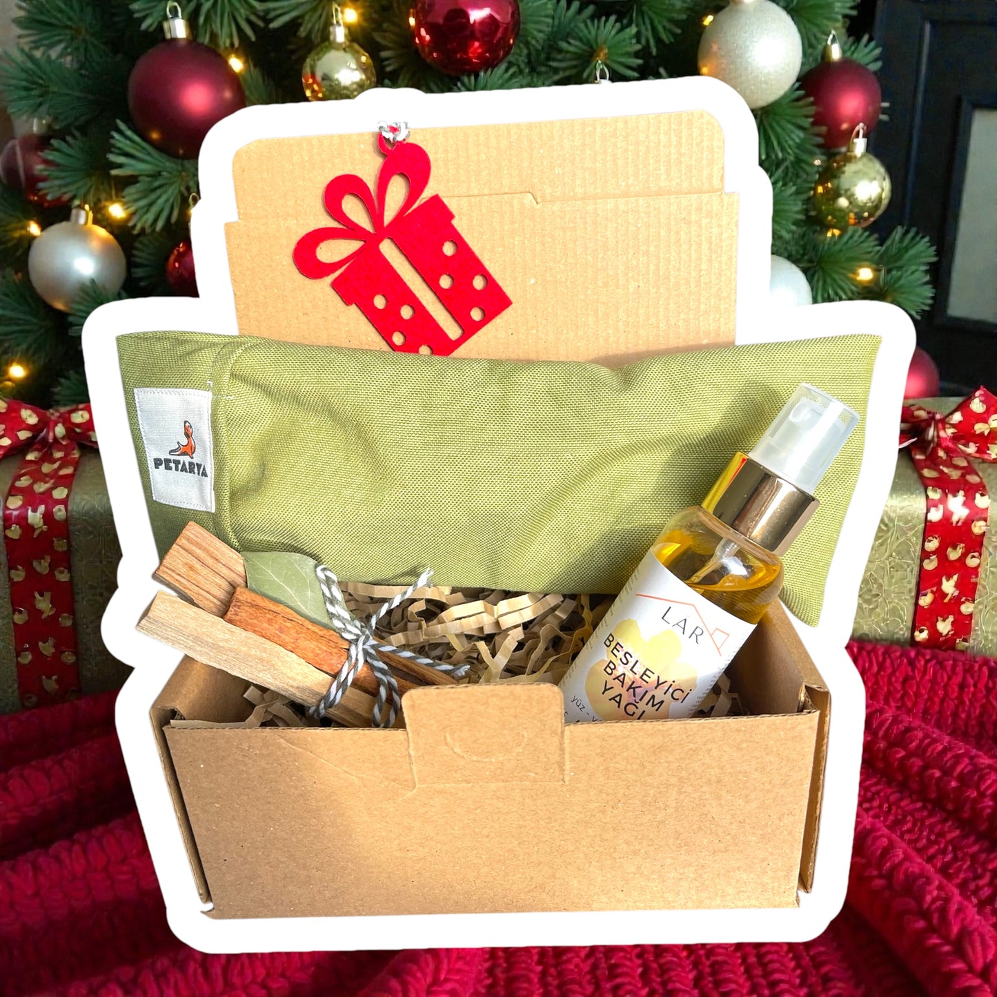 Yeni Yıl Hediye Seti - Besleyici Kuru Yağ + Göz Minderi + 2 Adet Palo Santo